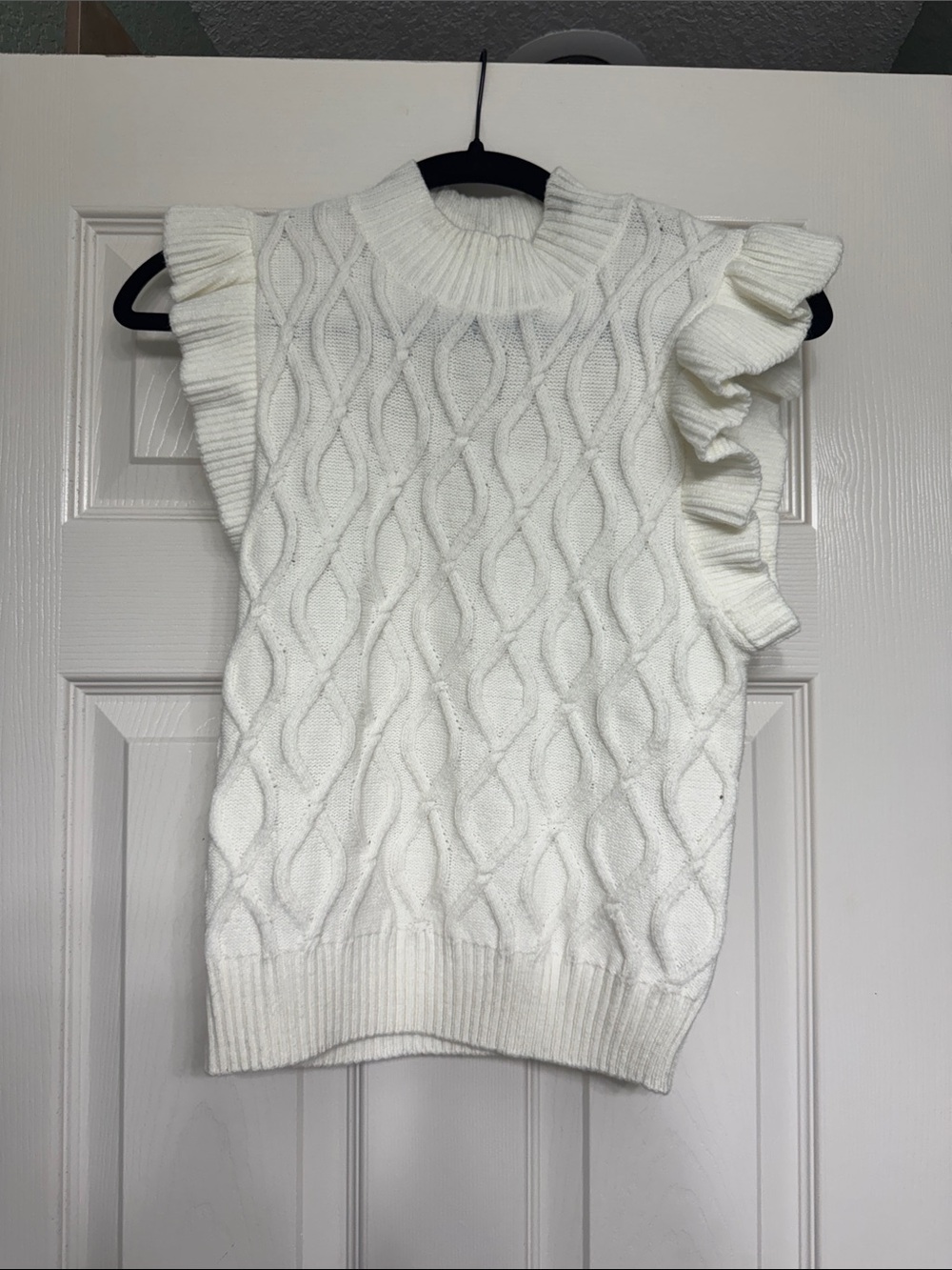 White Ruffle Sleeve Cable Knit Sweater Vest